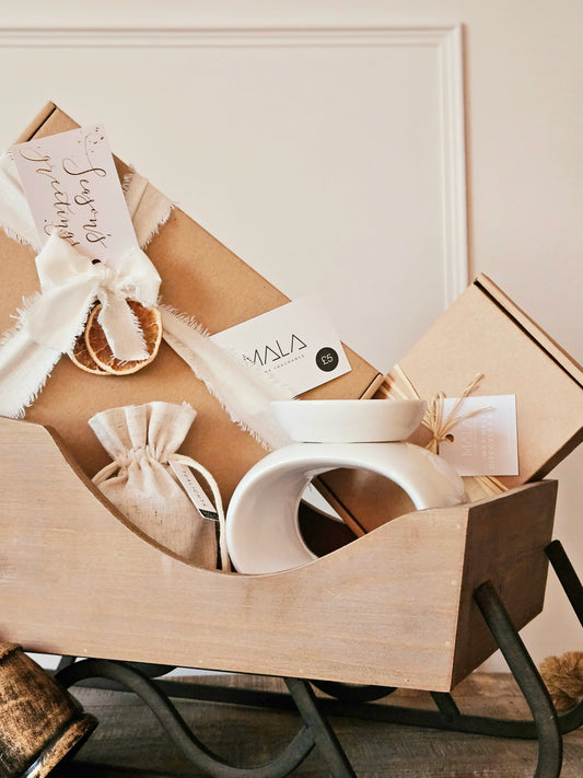 Wax Melt + Burner Festive Christmas Gift Box